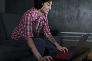 Poker Laptop - OMEN by HP (17-w010ng)