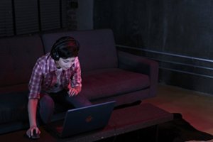 Poker Laptop - OMEN by HP (17-w010ng)